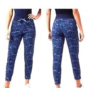 Athleta La Viva Jogger Pants Navy Blue Floral Jacquard Zip Pockets Womens Size 2